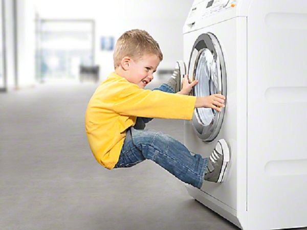 5 nguyên tắc an toàn cần tuân thủ khi sử dụng máy giặt