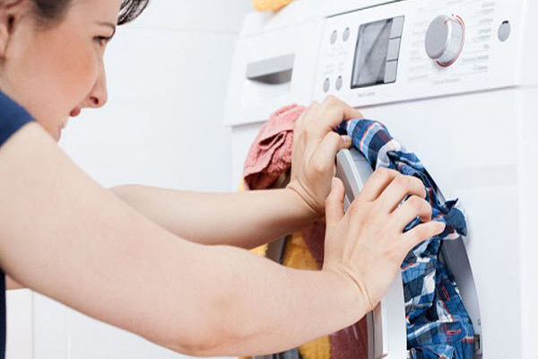 Tổng hợp nguyên nhân máy giặt bị rung lắc mạnh khi vắt